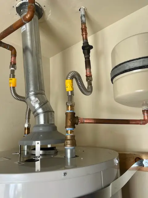 Water heater installation and plumbing repair in Salem